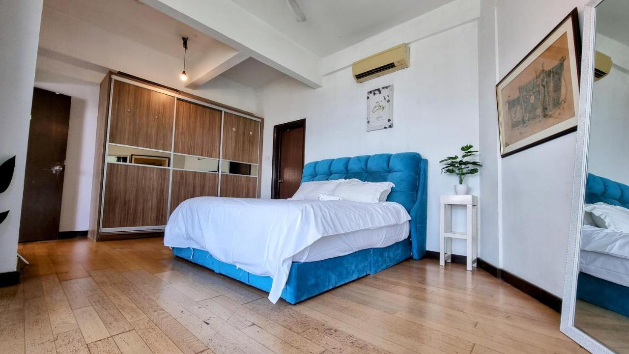 קואלה לומפור Penthouse On 34 - The Highest Unit And Best Views In Regalia & Private Rooftop Terrace מראה חיצוני תמונה